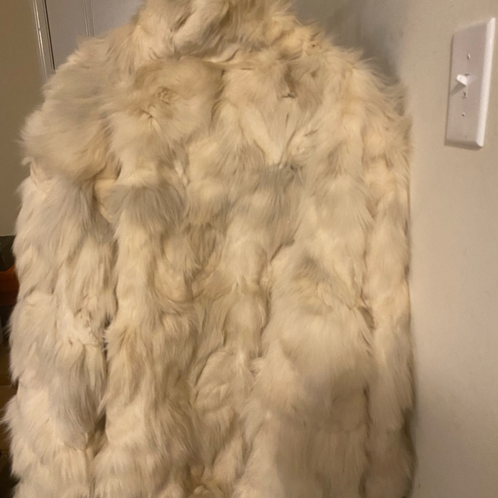 White Mens Fur jacket with hood